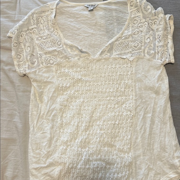 Lucky Brand White Tee with Lace front - Picture 4 of 4